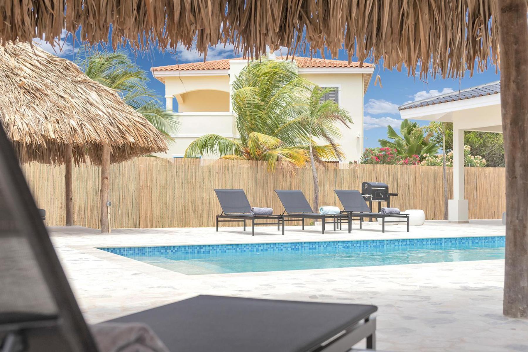 Casa Madera With Large Garden And Private Pool Villa Kralendijk  Luaran gambar